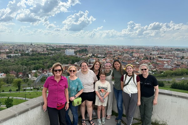 Hello or Buna from Oradea, Romania!