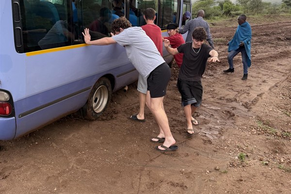 Tanzania: Stuck in the Mud