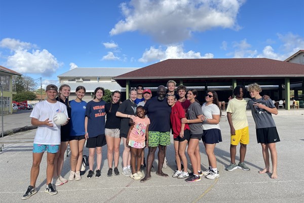 Service Project at Gerda Brand’s 
